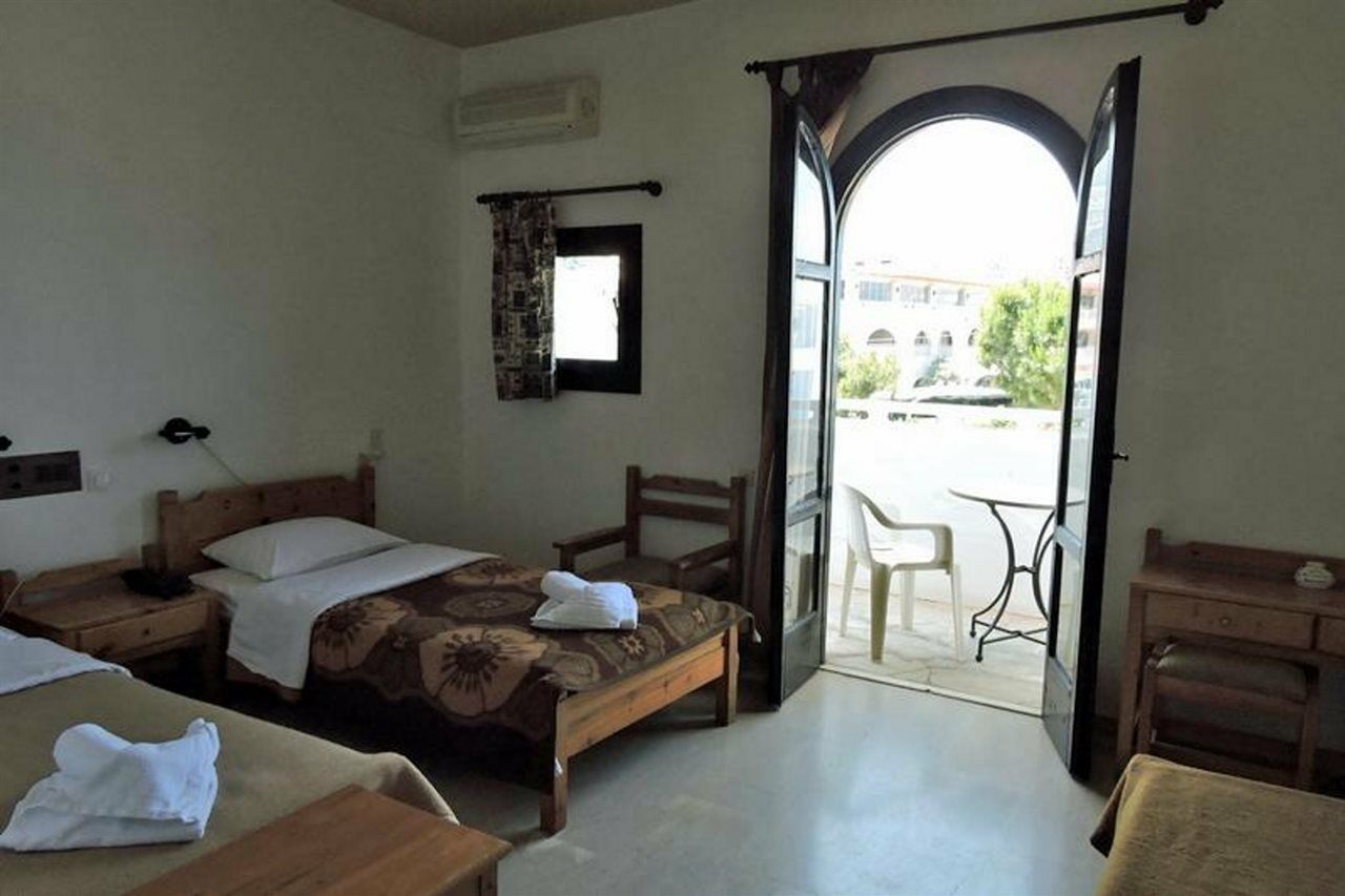 Alkyonides Beach Hotel Malia  Exterior photo